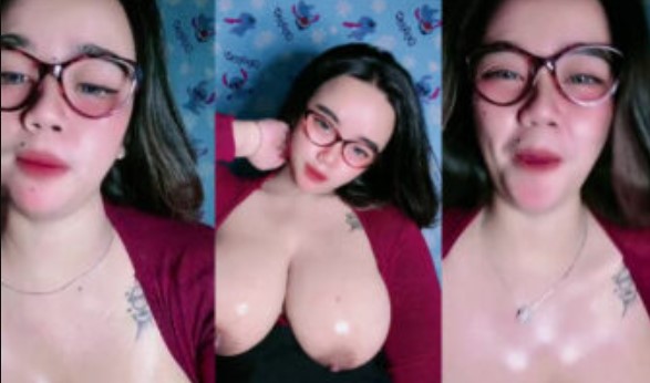 Video Sedang Asik Ganti Oli Suami Di Intip Mertua Viral